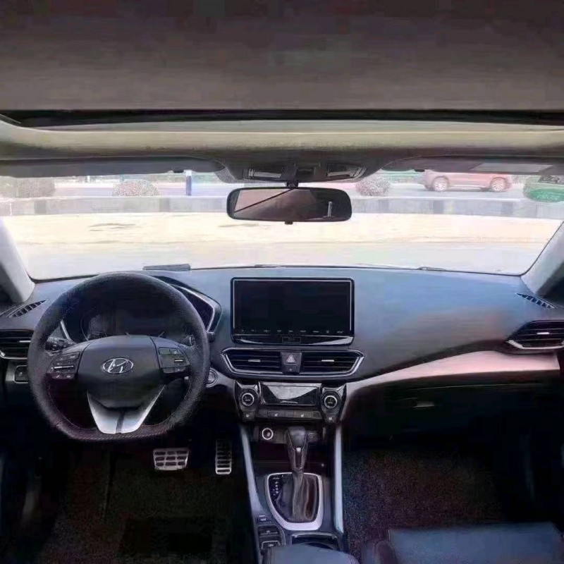 北京18年现代菲斯塔2