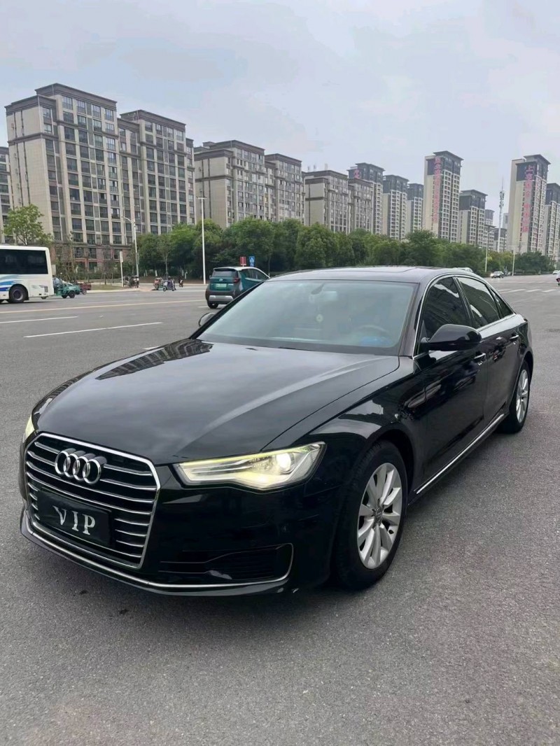 阜陽17年奧迪A6L8