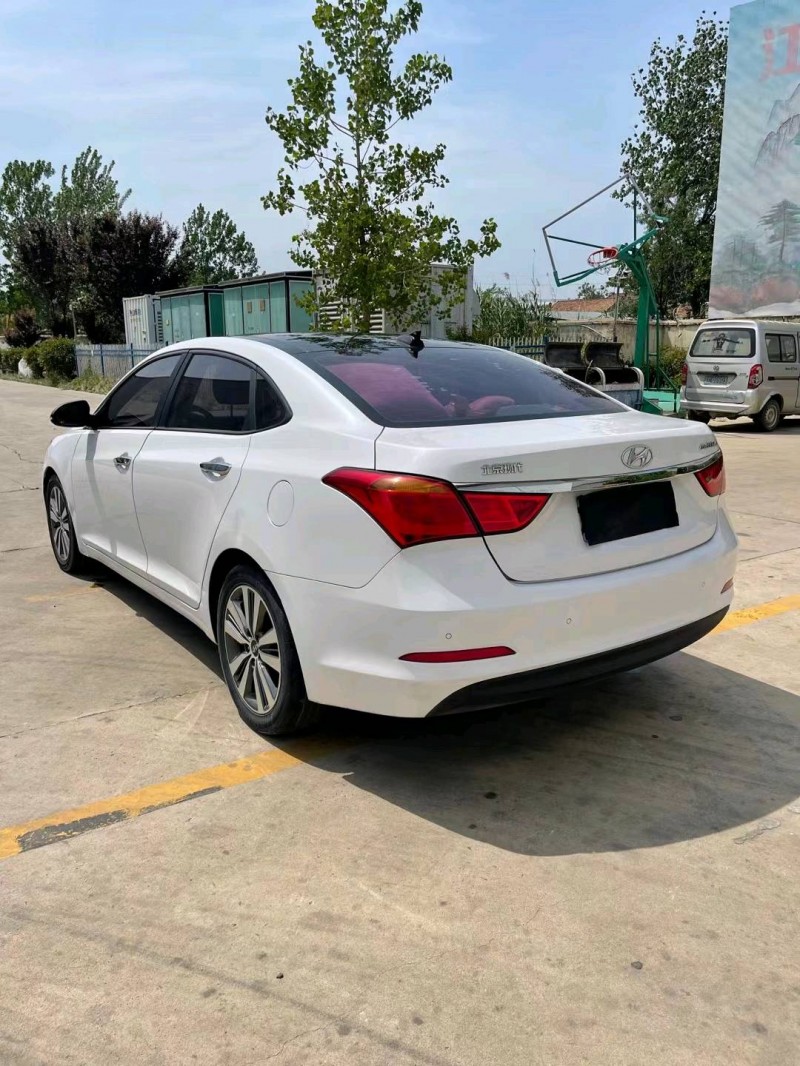 徐州17年现代名图4