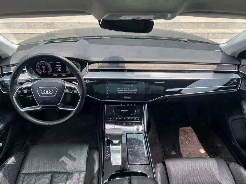 徐州19年奥迪A8L5