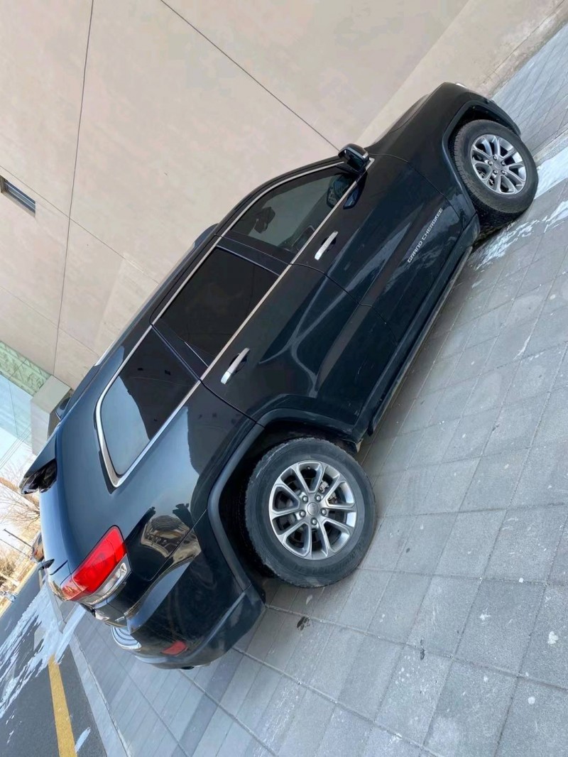 營口15年Jeep大切諾基7