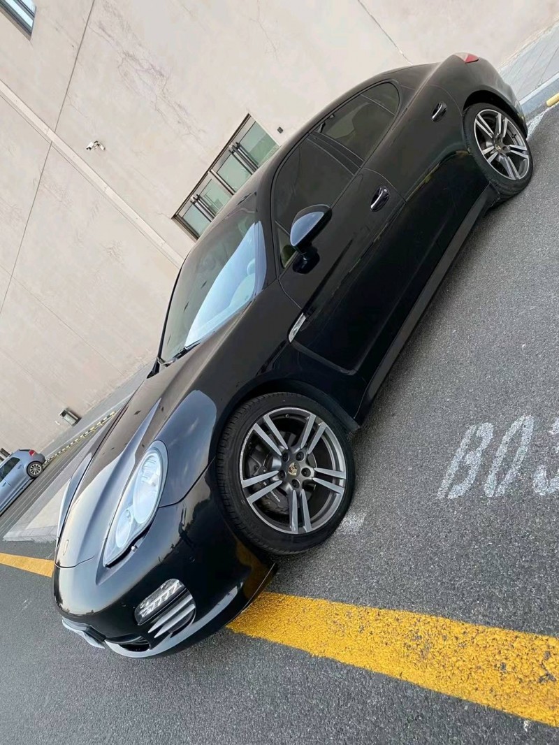 營口11年保時捷帕拉梅拉3