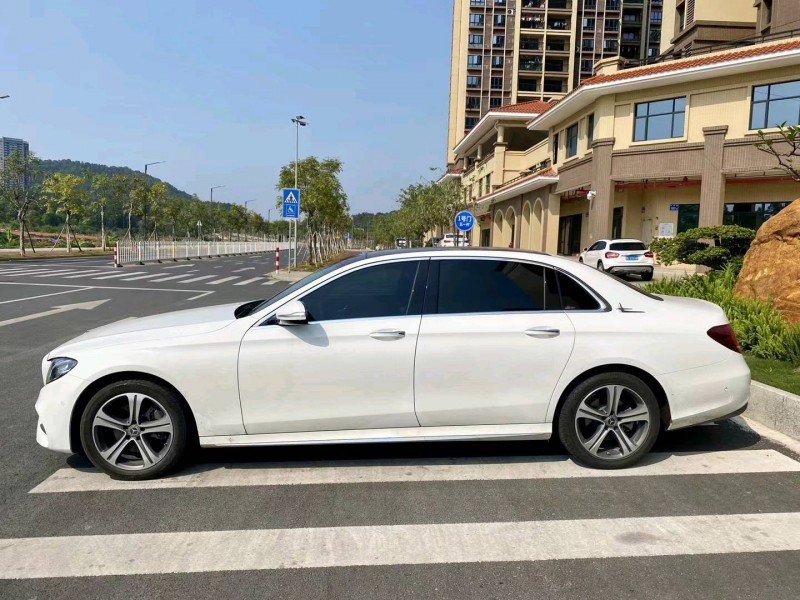 广州19年奔驰E6