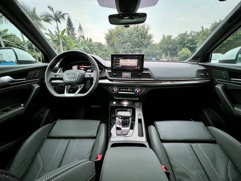 东莞21年奥迪Q56