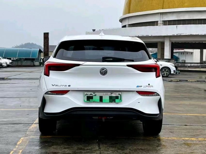 东莞21年别克微蓝8