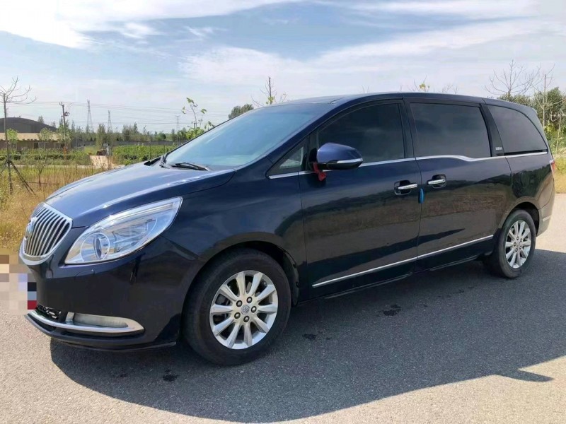 青岛11年别克GL83