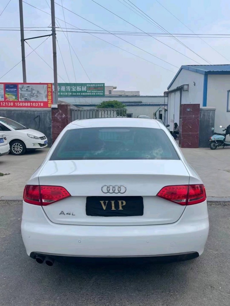 煙臺12年奧迪A4L4
