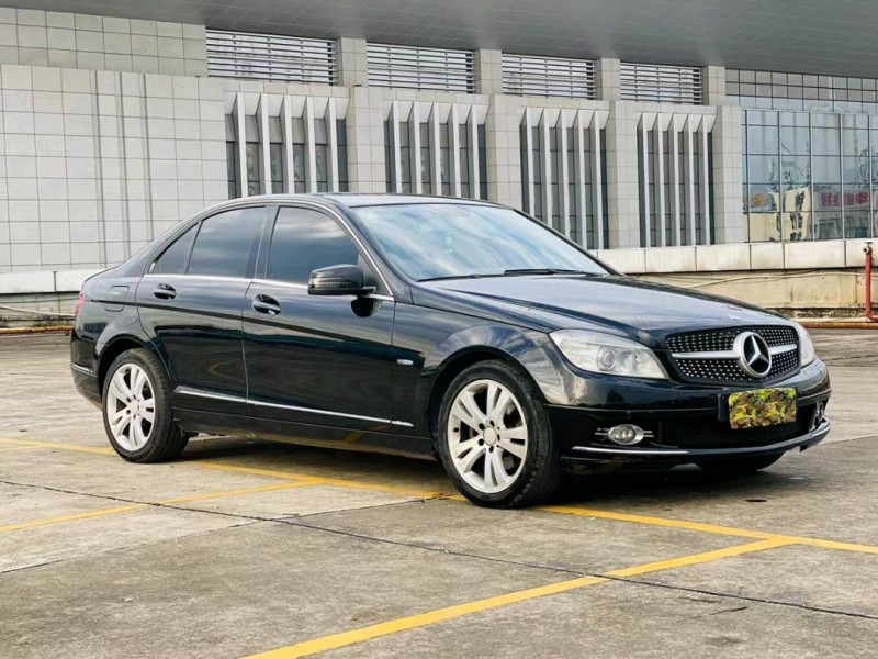 东莞11年奔驰C2