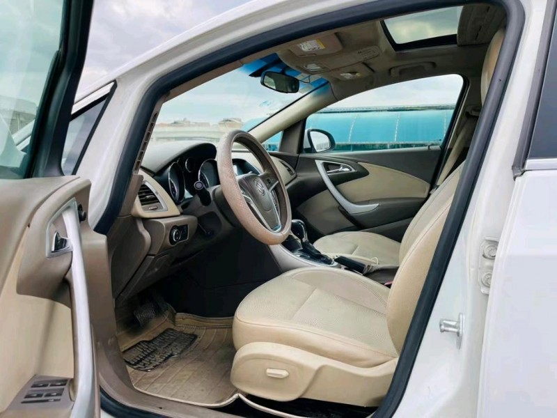 东莞13年别克英朗GT6