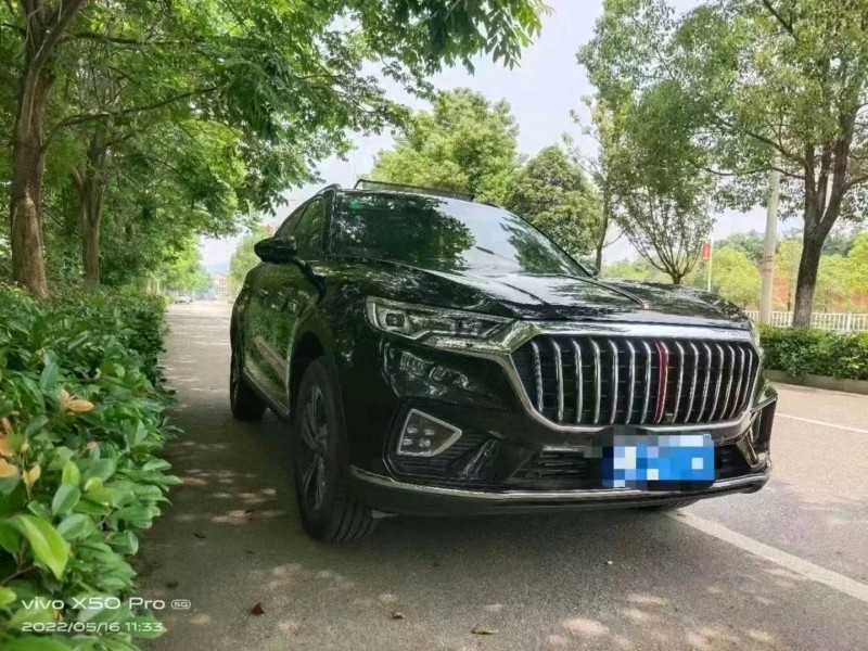 青岛20年红旗HS51