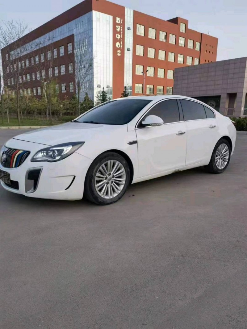 青岛14年别克君威2