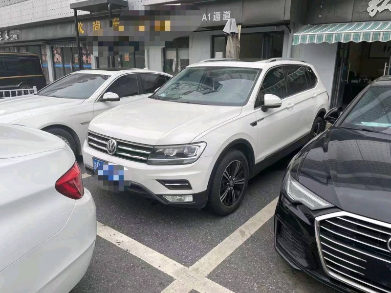 青岛20年大众途观L2