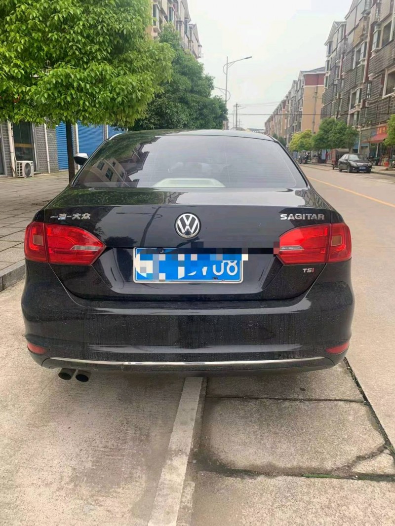 青岛14年大众速腾8