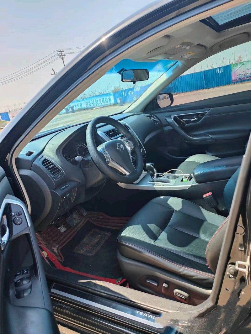 邢臺18年日產天籟4