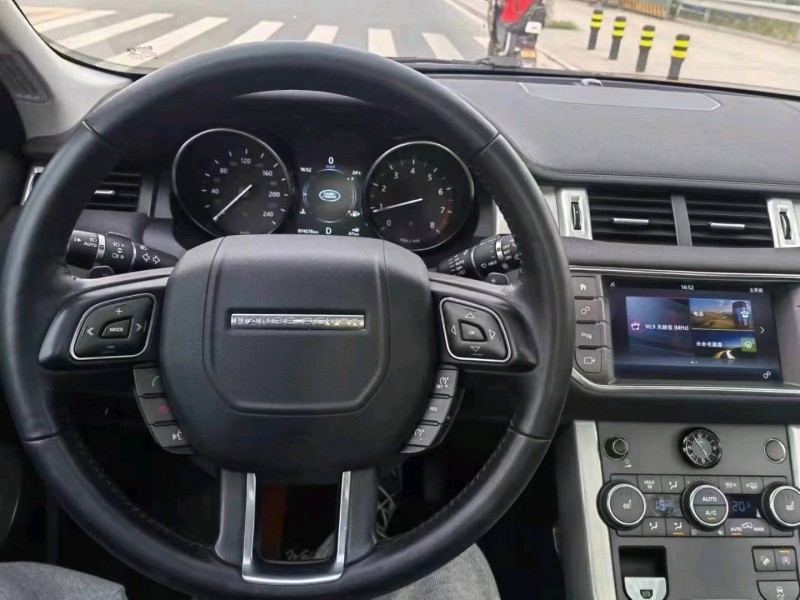 北京17年路虎极光7