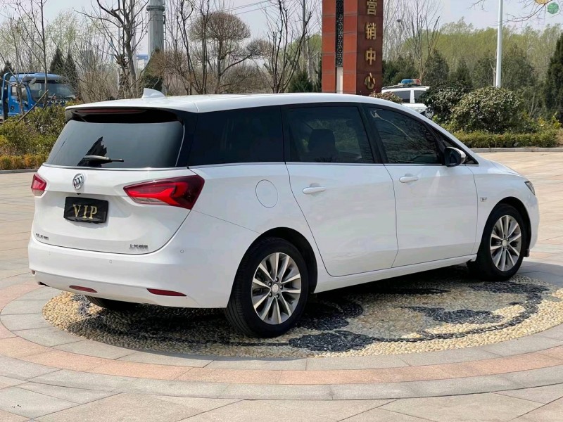 青岛20年别克GL62