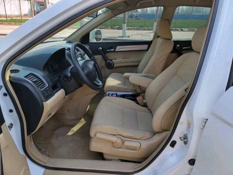 聊城11年本田CR-V5