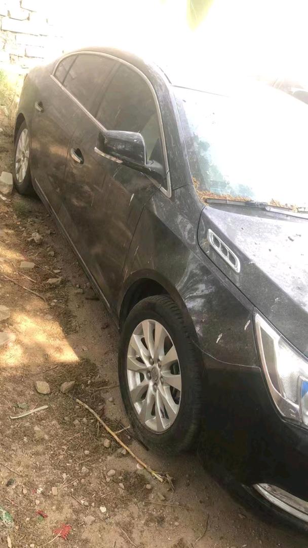 青岛14年别克君越3