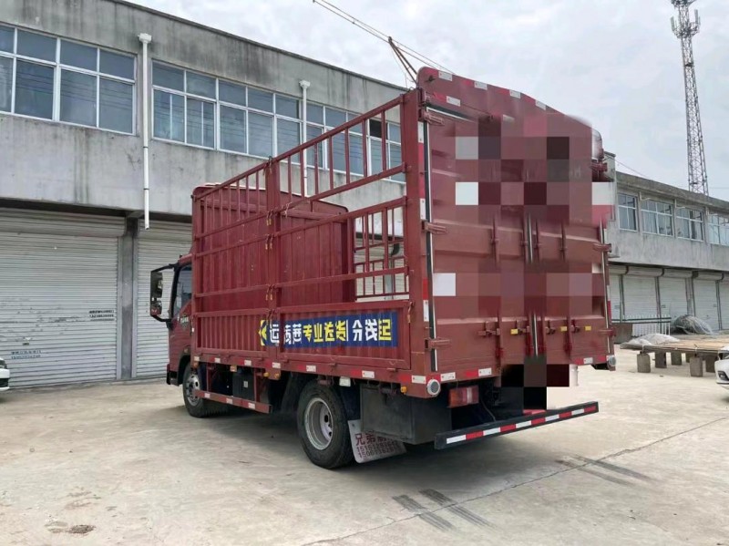 徐州21年卡車系列重汽豪沃6