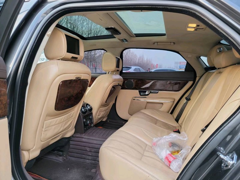 聊城12年捷豹XJL4