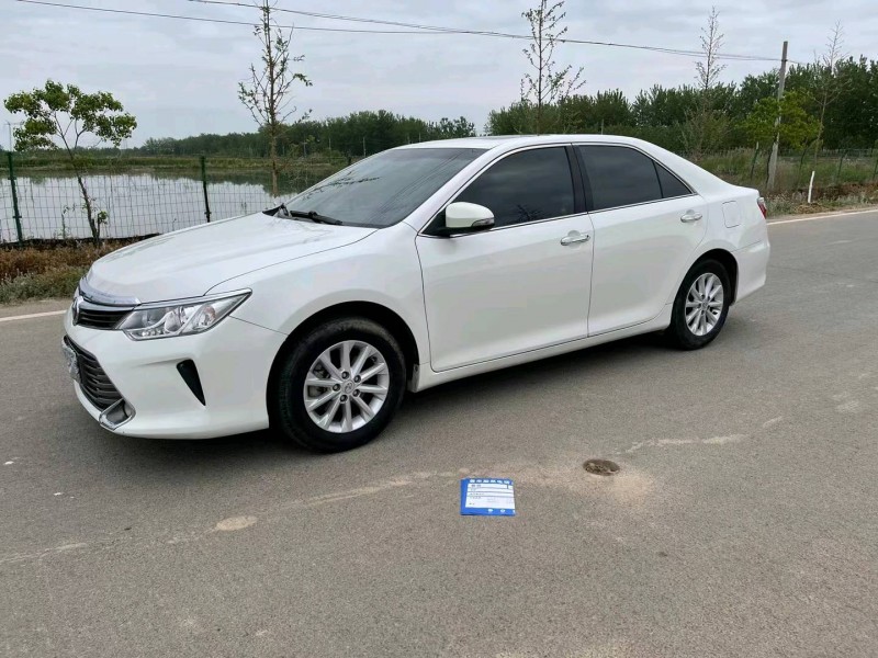 徐州17年丰田凯美瑞3