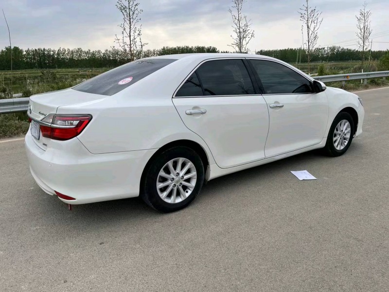 徐州17年丰田凯美瑞8