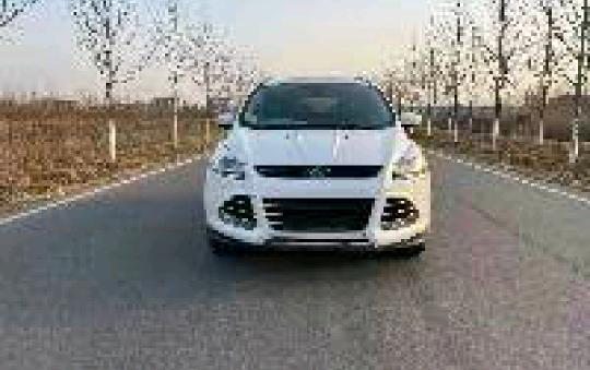 徐州16年福特翼虎1