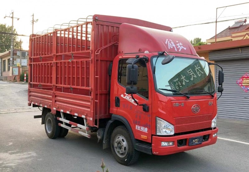 青岛22年解放解放卡车5