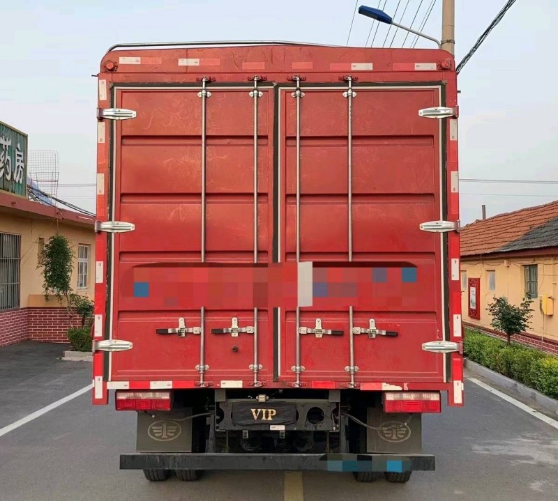 青岛22年解放解放卡车1