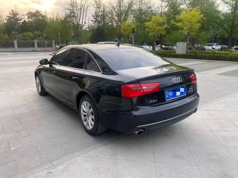 天津13年奧迪A6L8