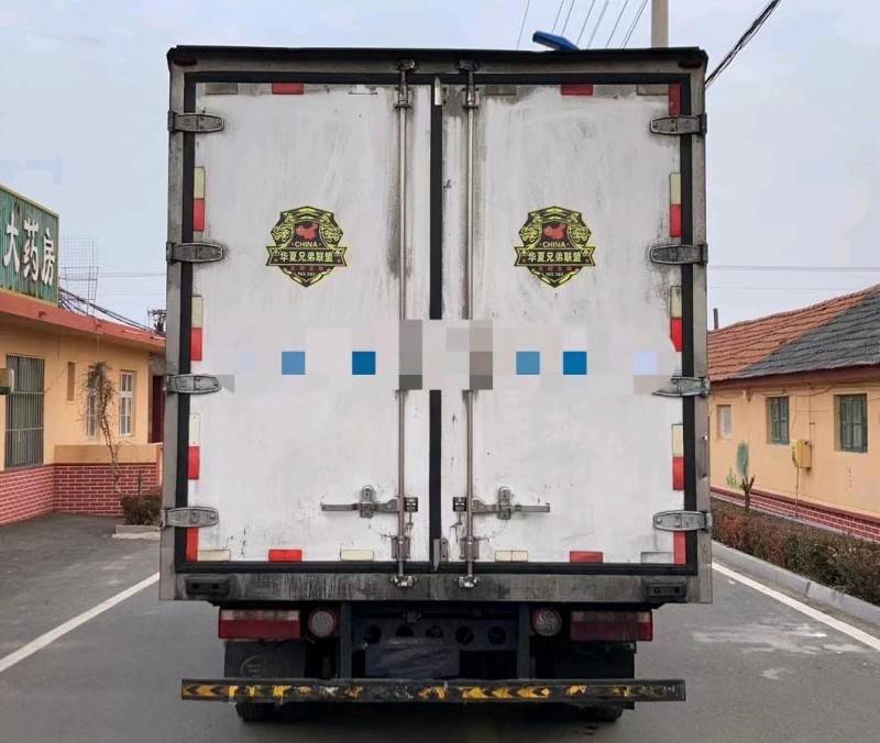 青岛20年解放解放卡车1