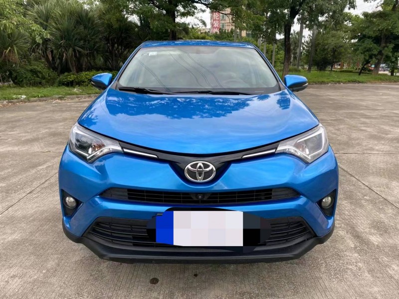 佛山17年豐田RAV49