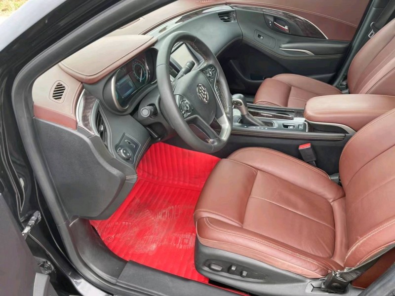 徐州14年别克君越8