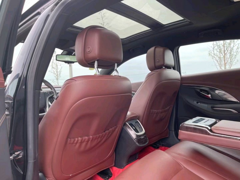 徐州14年别克君越5