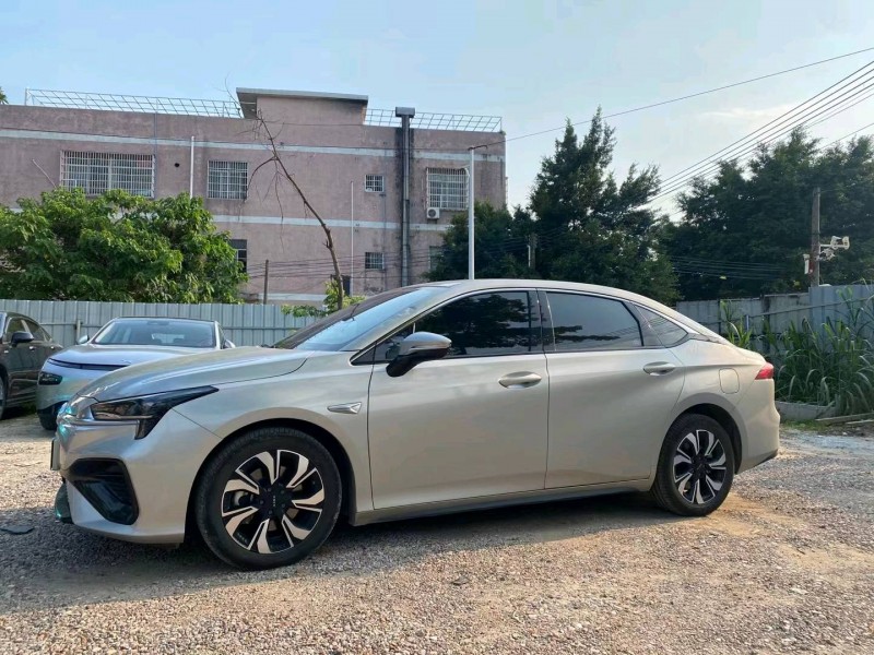 广州21年传祺埃安S5809