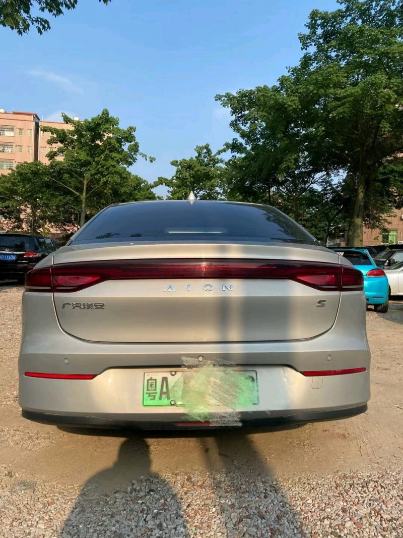 广州21年传祺埃安S5802