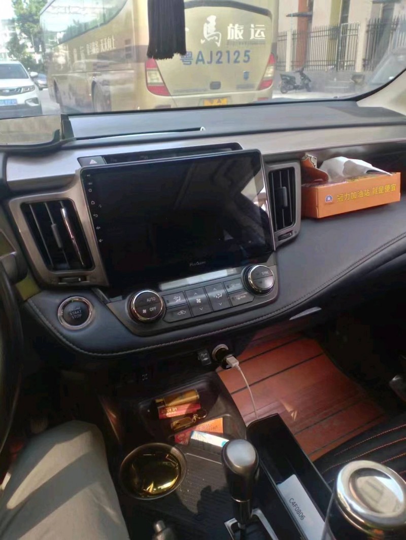 鄂州14年豐田RAV4榮放7