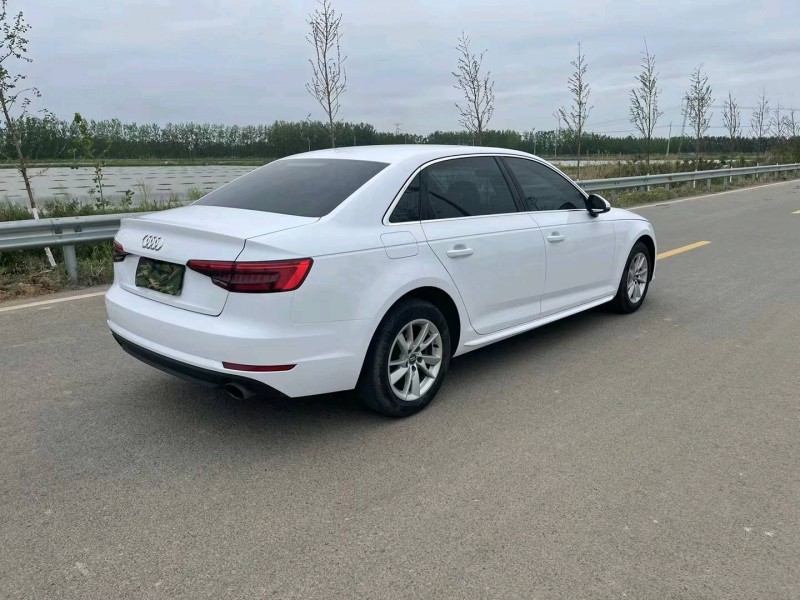 徐州17年奥迪A4L2