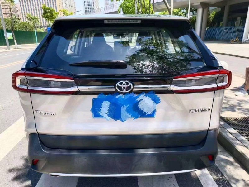 北京22年丰田威兰达5