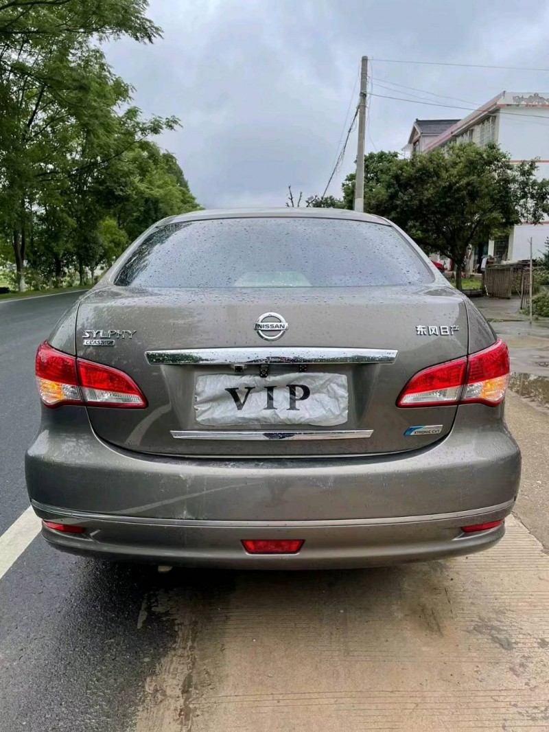 贛州19年日產軒逸8
