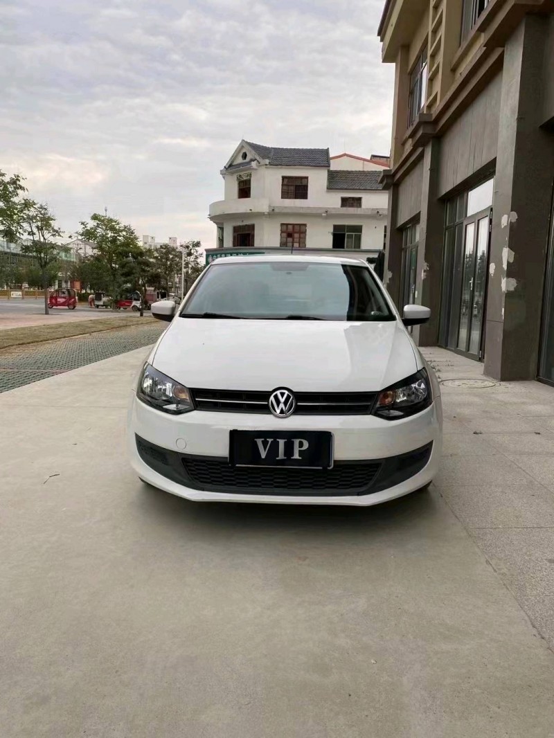 蘇州12年大眾polo8