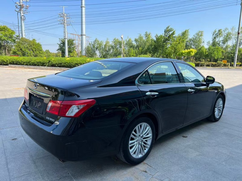 盐城07年雷克萨斯ES7