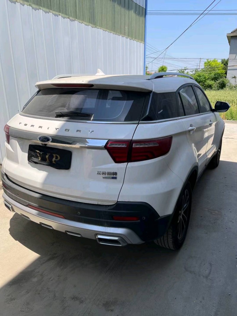 徐州20年福特领界3