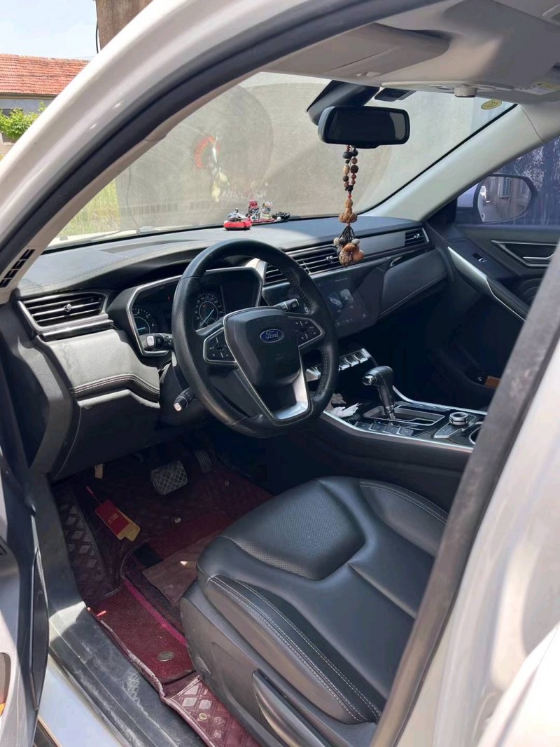 徐州20年福特领界1