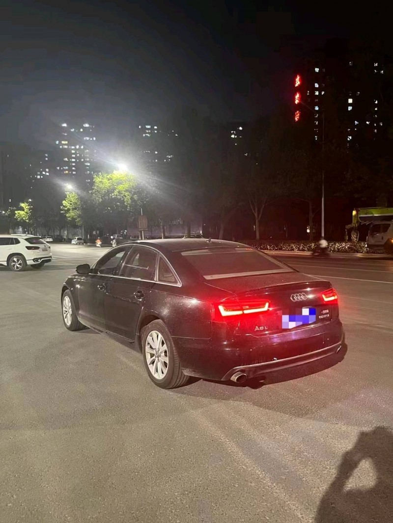 煙臺13年奧迪A67