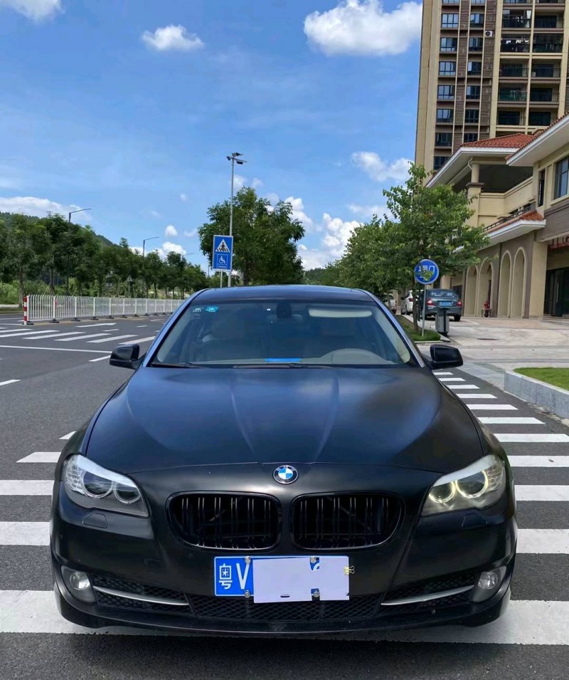 广州11年宝马5系8