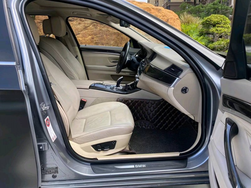 广州11年宝马5系9