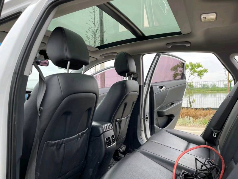 徐州17年现代名图8