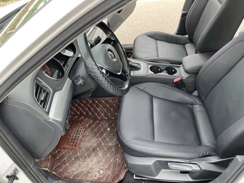 徐州17年大众凌渡5