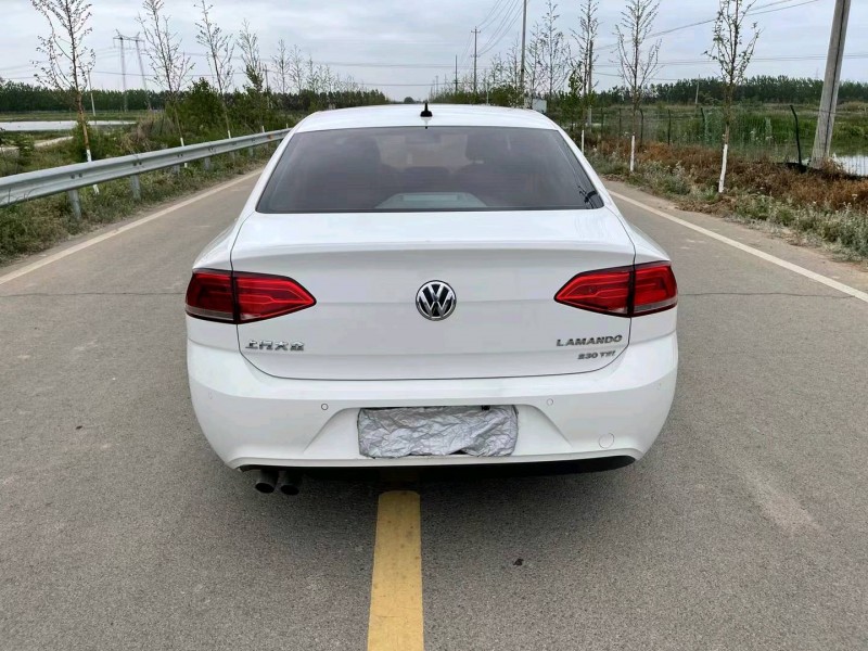 徐州17年大众凌渡7